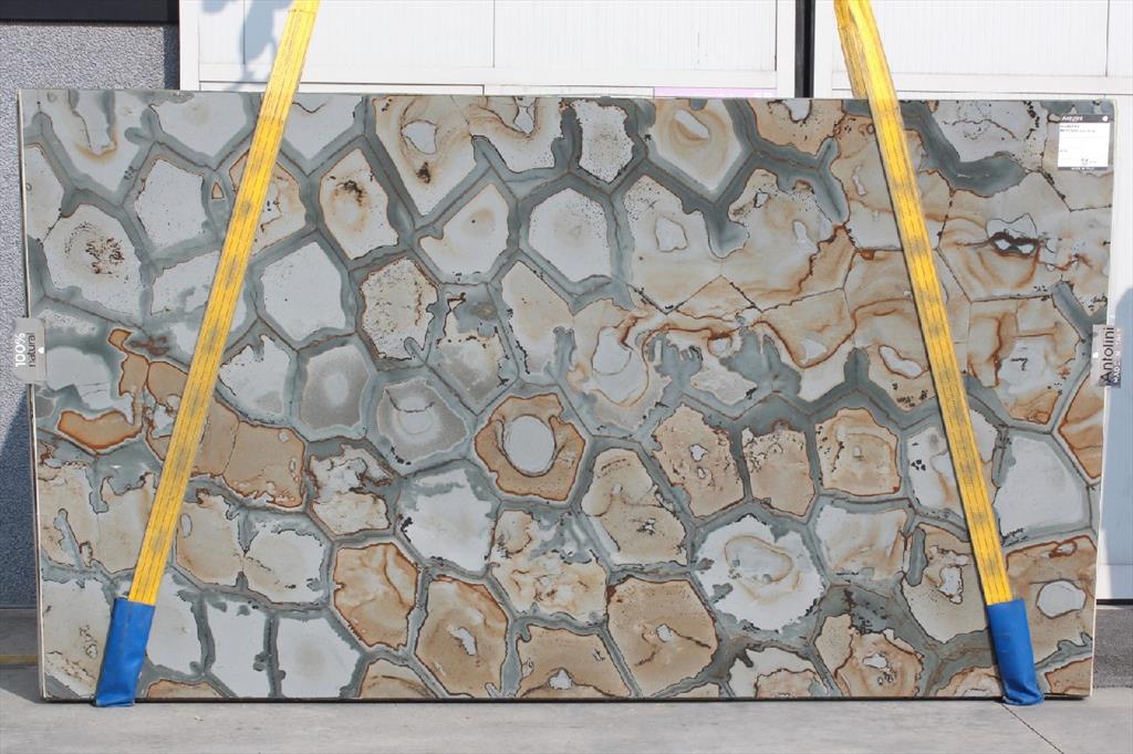 cc1e1ce6 b540 42ad b79d 521b4584a1ae