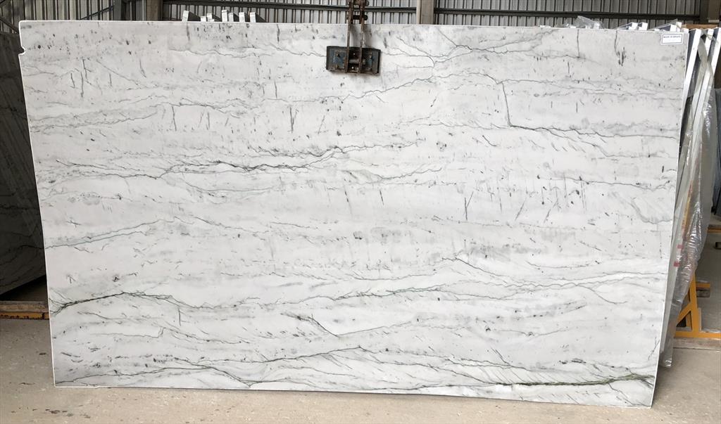 f99f5331 1e2a 4954 bcf5 394c410d79b8